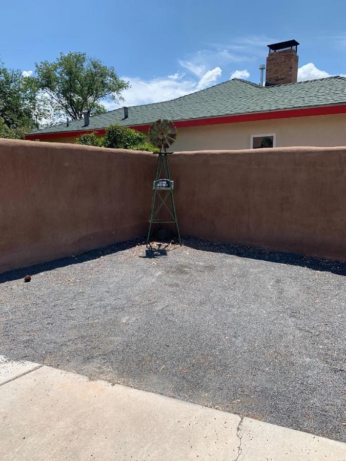 The Upper Room At Casa1022 Compound Albuquerque Bagian luar foto